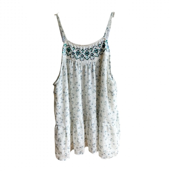 Torrid White and Teal Patterned Camisole - Picture 5 of 10